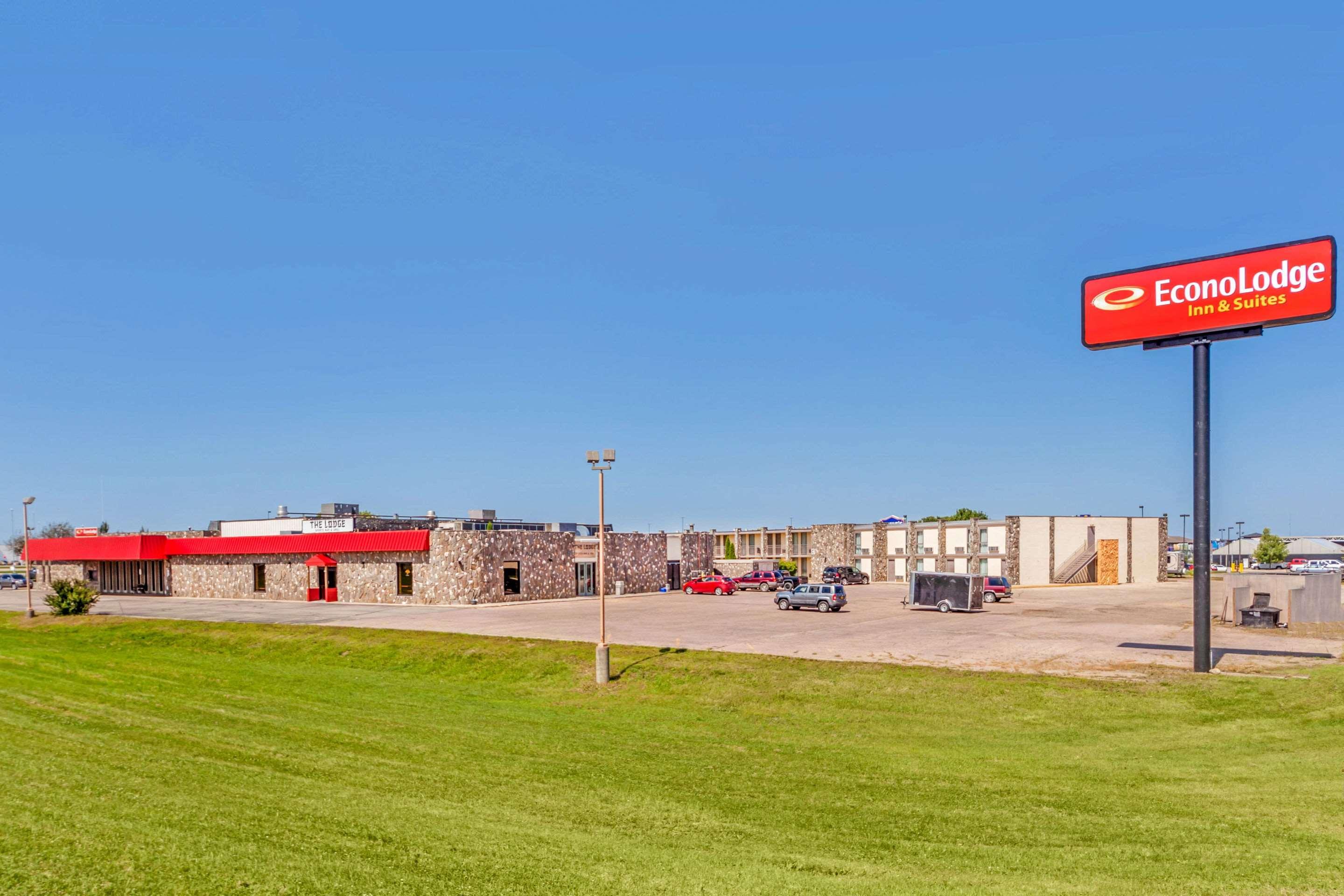 Econo Lodge Inn & Suites Brookings Exterior foto